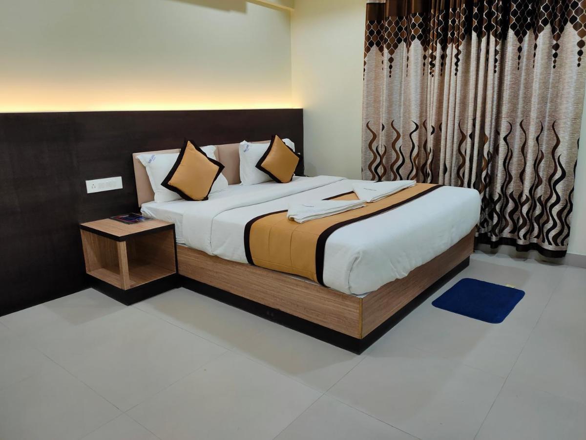 Hotel Landmark Port Blair Exterior foto