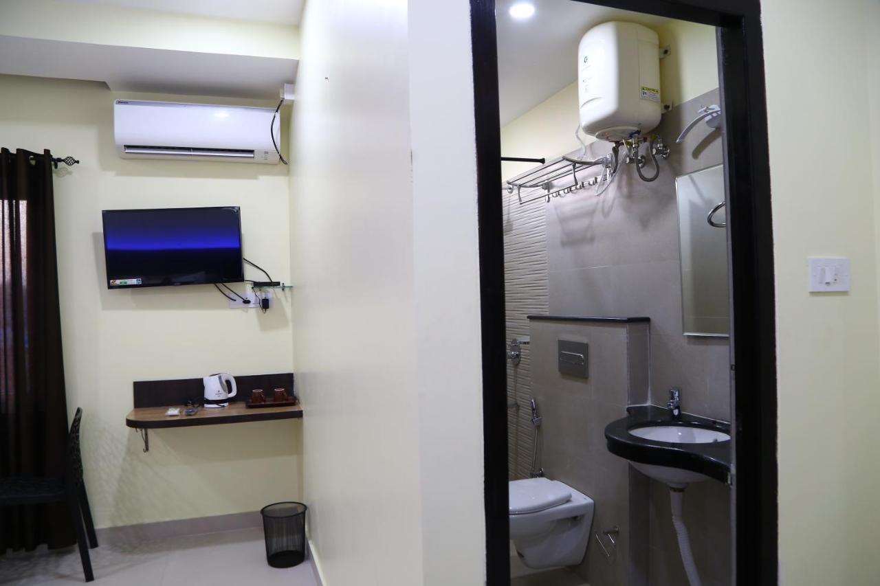 Hotel Landmark Port Blair Exterior foto